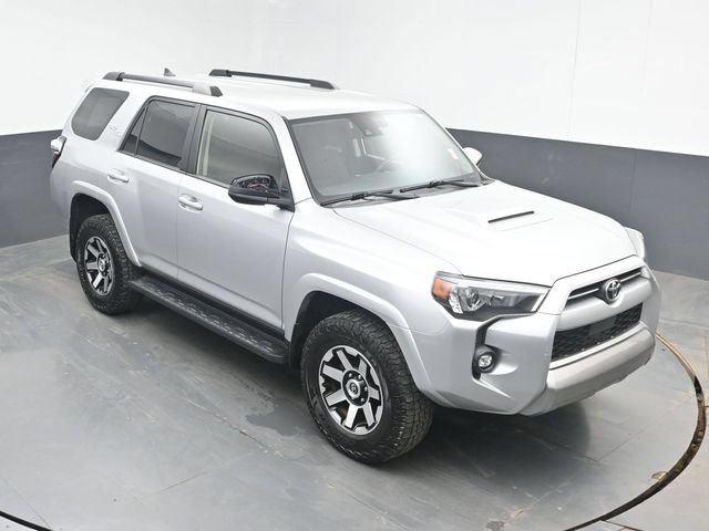 Used 2021 Toyota 4Runner TRD Off-Road AWD/4WD image 32