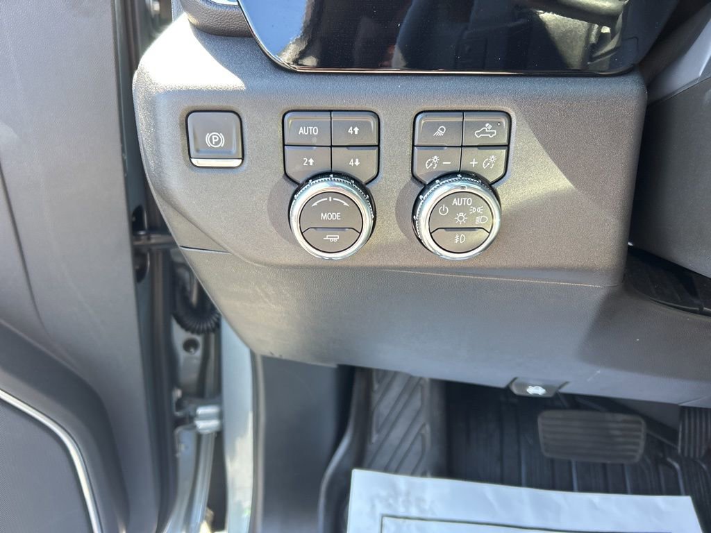Used 2026 GMC Sierra 1500 SLT w/ SLT Premium Plus Package image 7