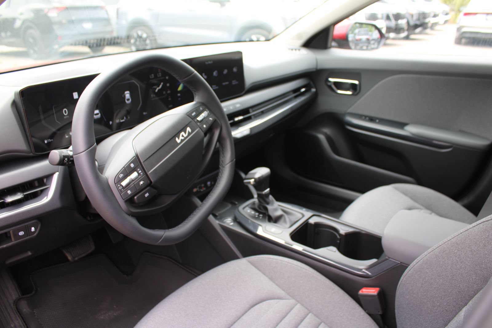 Certified 2025 Kia K4 EX FWD image 21