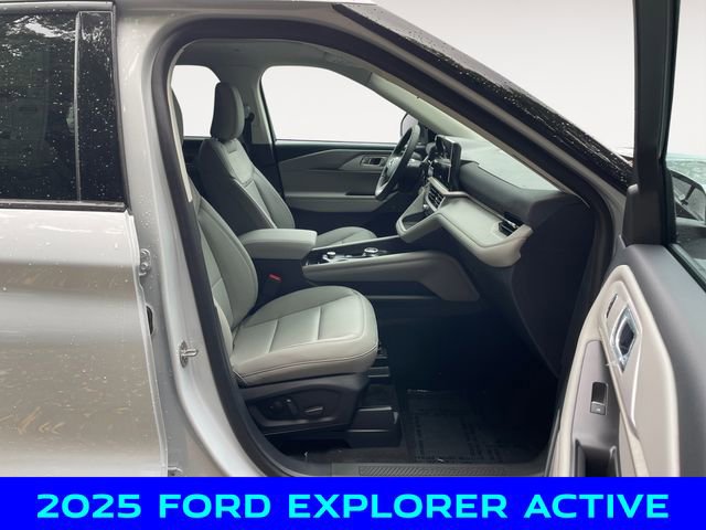 New 2025 Ford Explorer Active w/ Active Comfort Package image 15