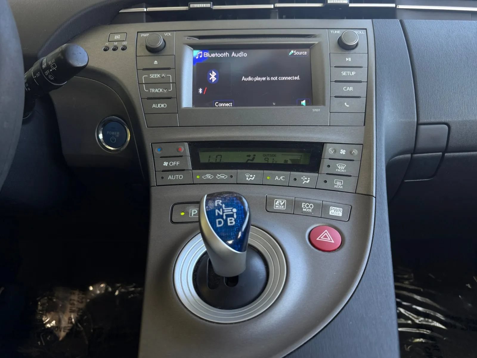 Used 2014 Toyota Prius Two FWD image 12