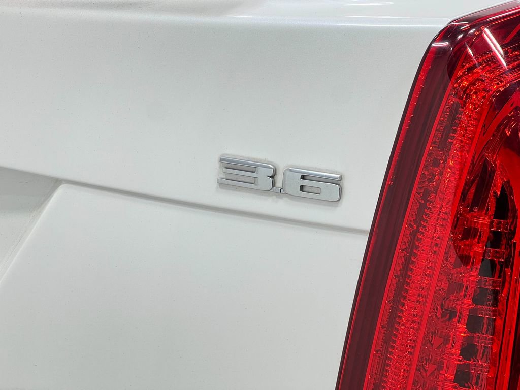 Used 2016 Cadillac ATS Performance w/ Cold Weather Package image 40