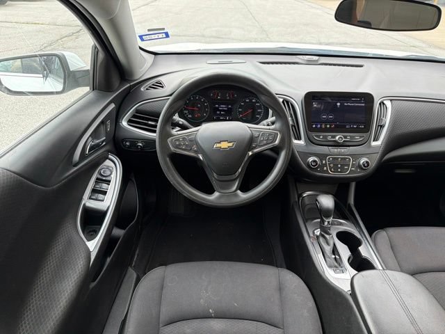 Used 2024 Chevrolet Malibu LT FWD image 19