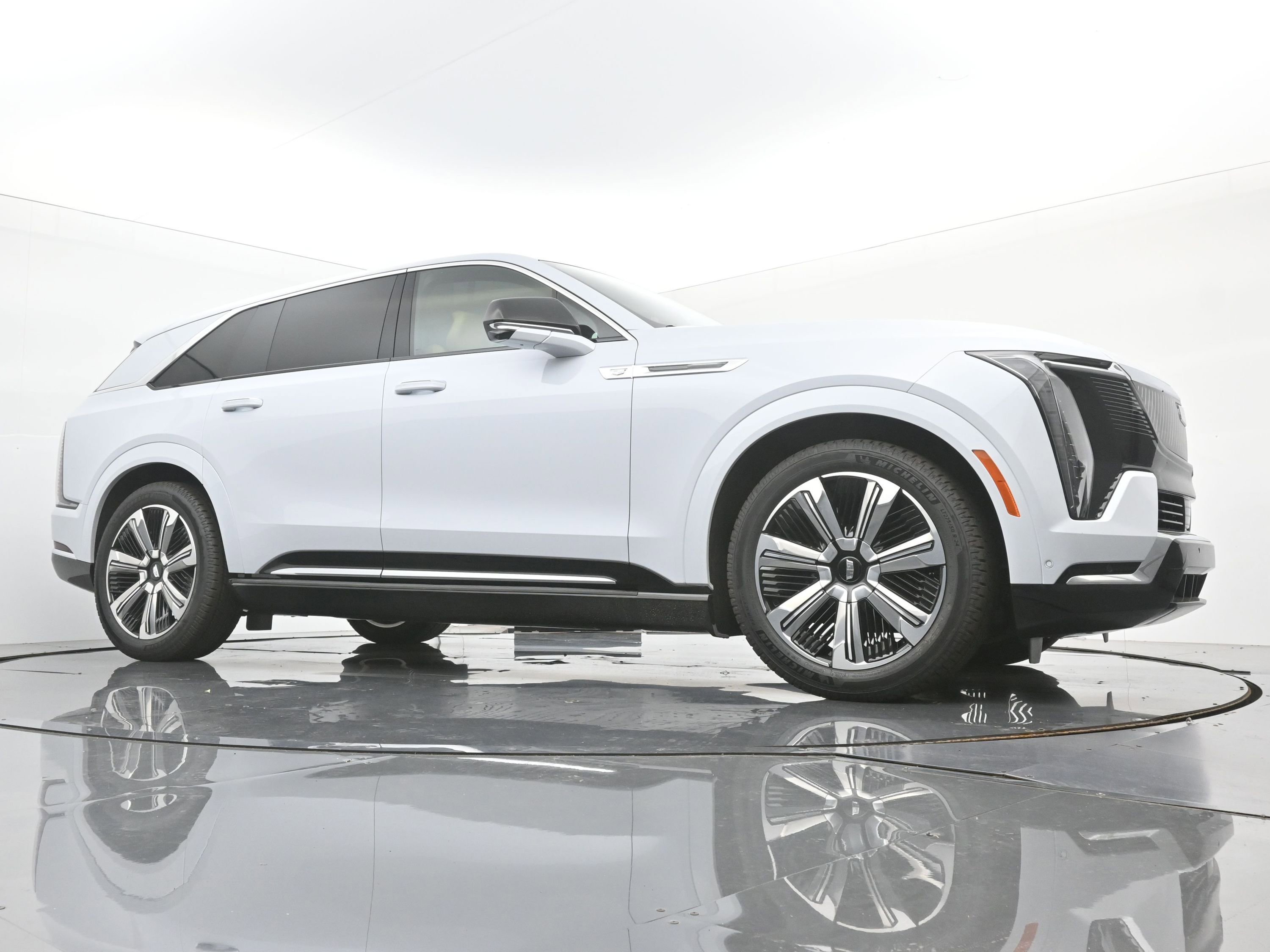 New 2026 Cadillac Escalade IQ Luxury 2 image 21