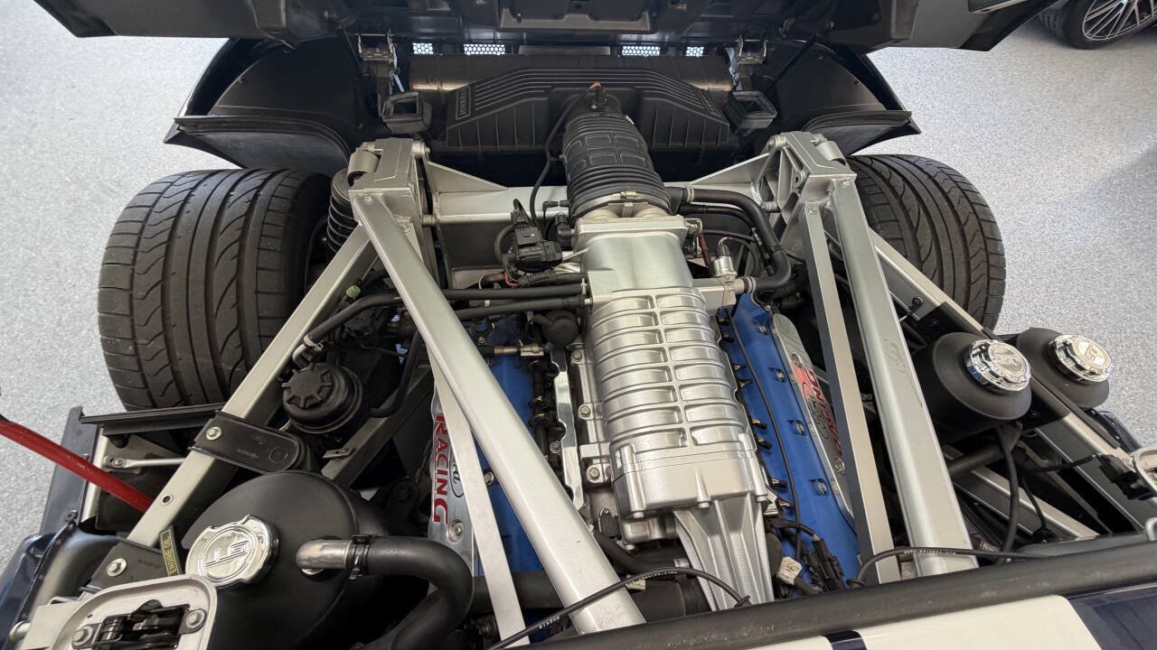 Used 2006 Ford GT RWD image 62