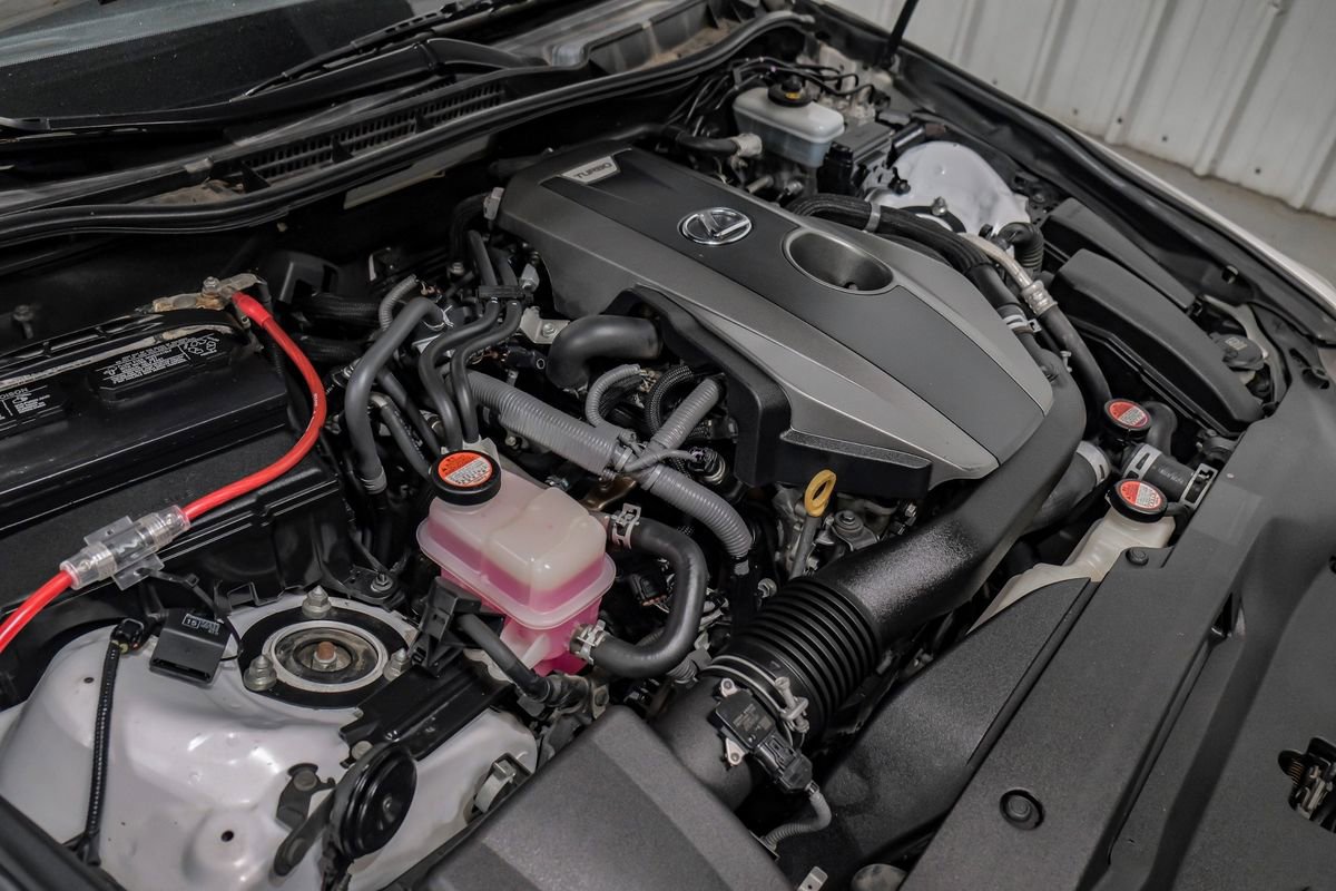 Used 2016 Lexus IS 200t RWD image 47