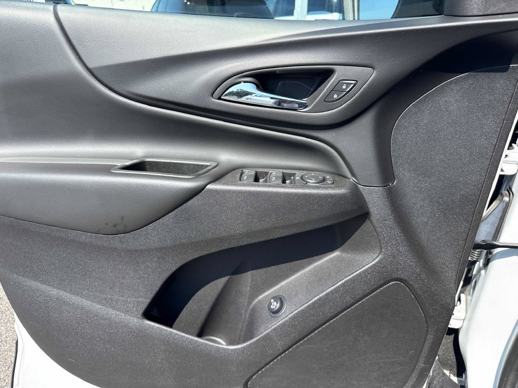 Used 2024 Chevrolet Equinox LT AWD/4WD image 10
