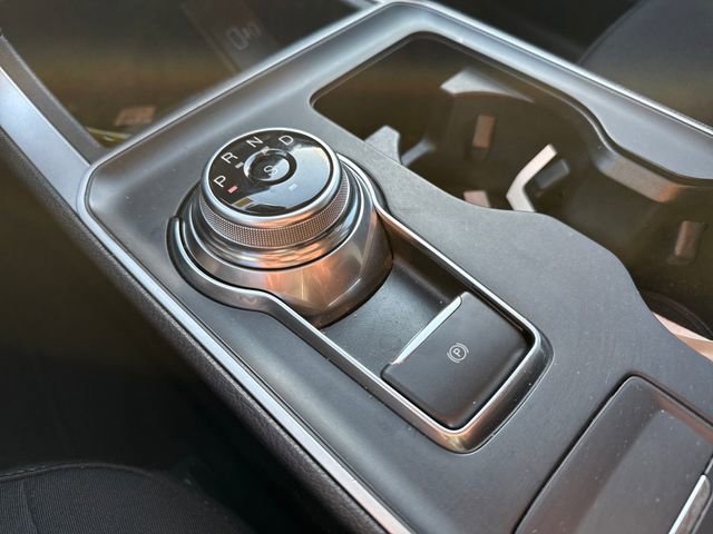 Used 2023 Ford Edge SE w/ Black Appearance Package image 33