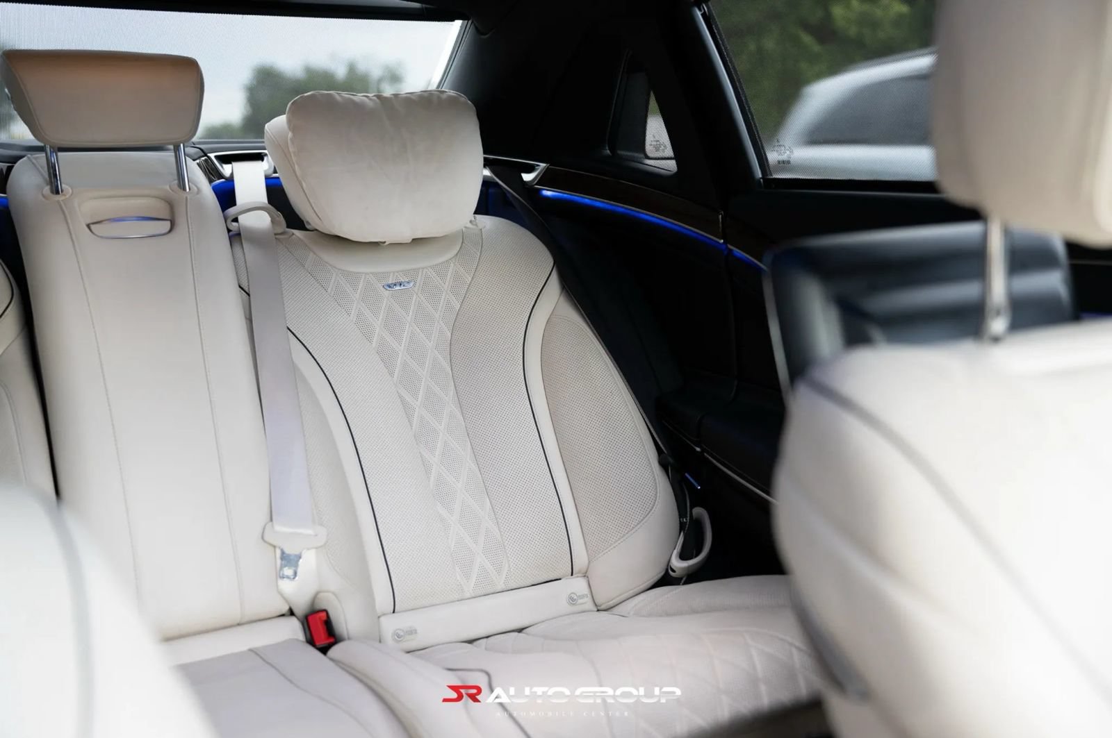 Used 2017 Mercedes-Benz Maybach S 600 image 23
