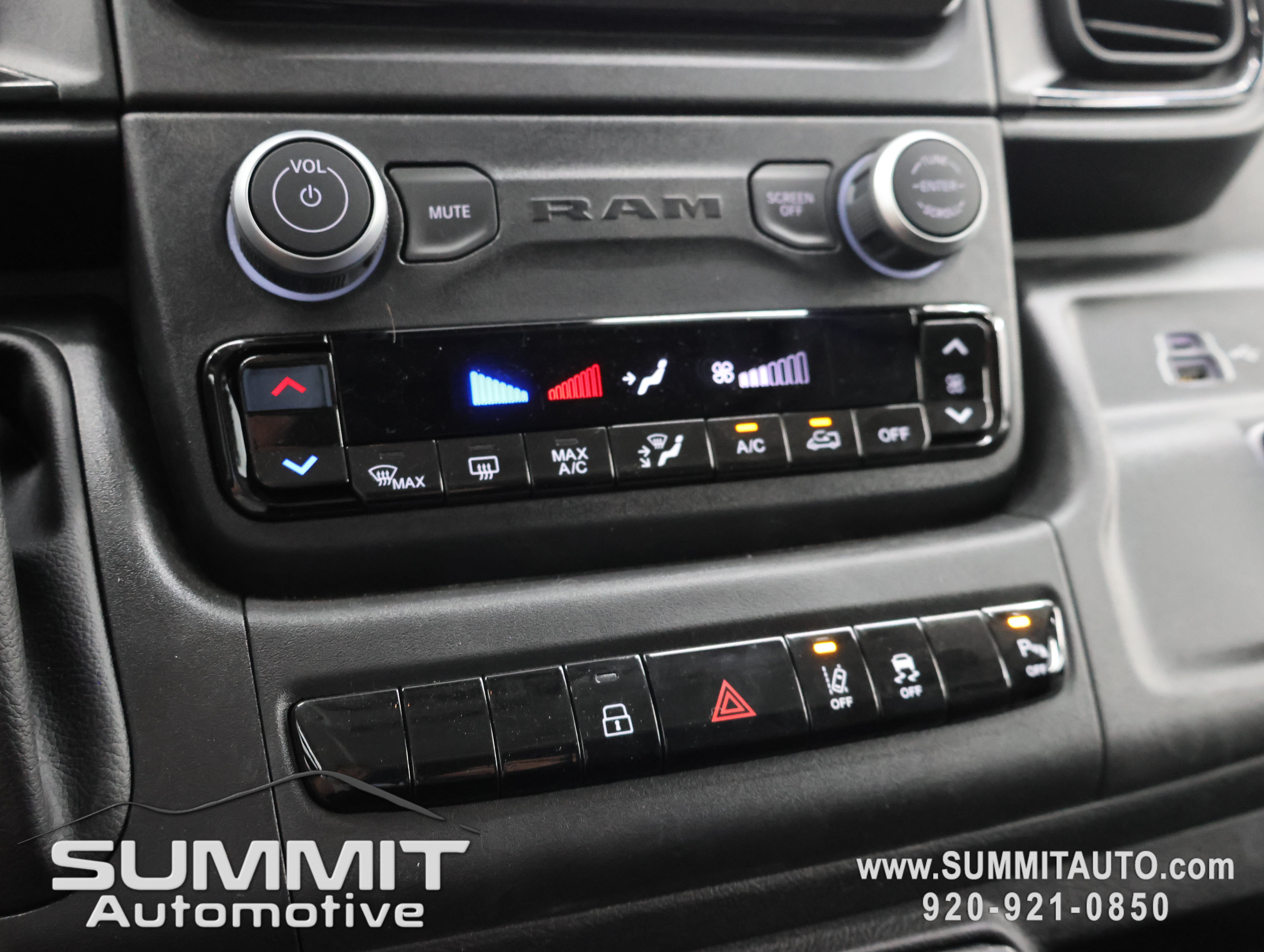 New 2026 RAM ProMaster 3500 w/ Safety Group FWD image 38