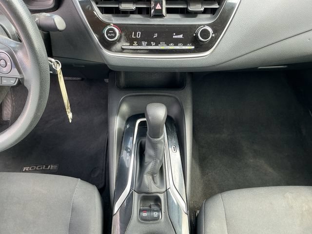 Used 2021 Toyota Corolla LE FWD image 11