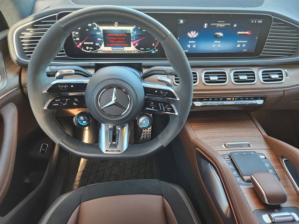 Used 2024 Mercedes-Benz GLE 53 AMG 4MATIC image 2