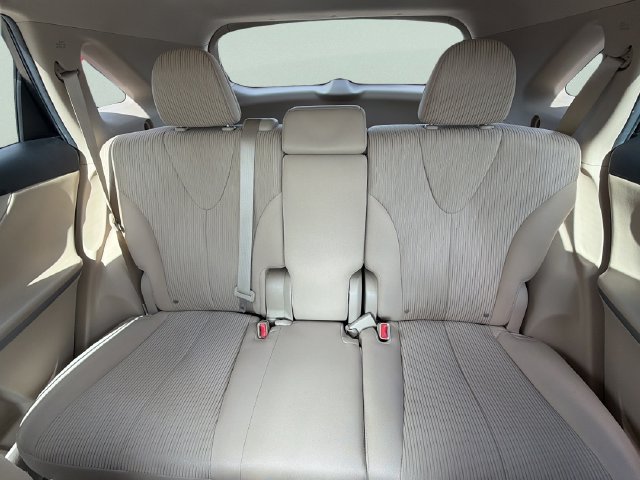 Used 2012 Toyota Venza LE FWD image 17
