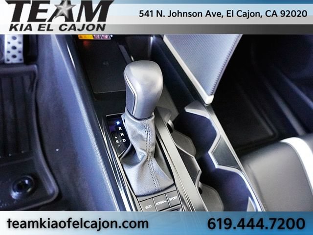 Used 2025 Toyota Camry SE w/ Convenience Package FWD image 30