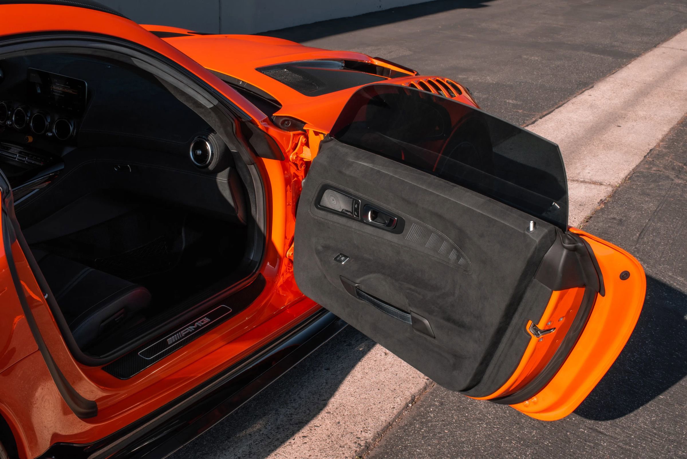 Used 2021 Mercedes-Benz AMG GT Black Series image 29