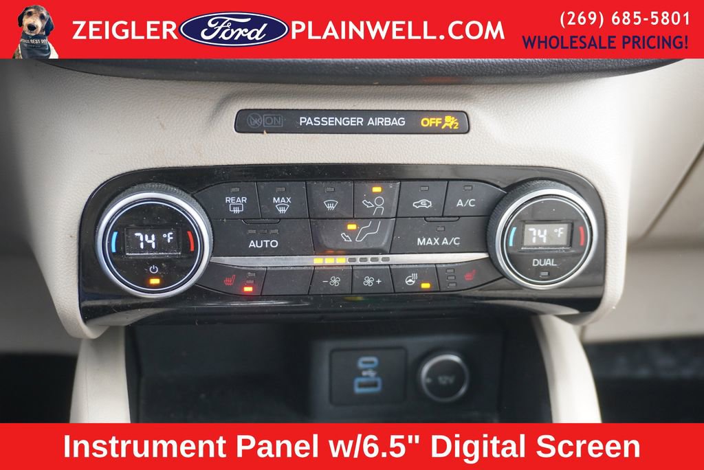 Used 2021 Ford Escape SEL image 18