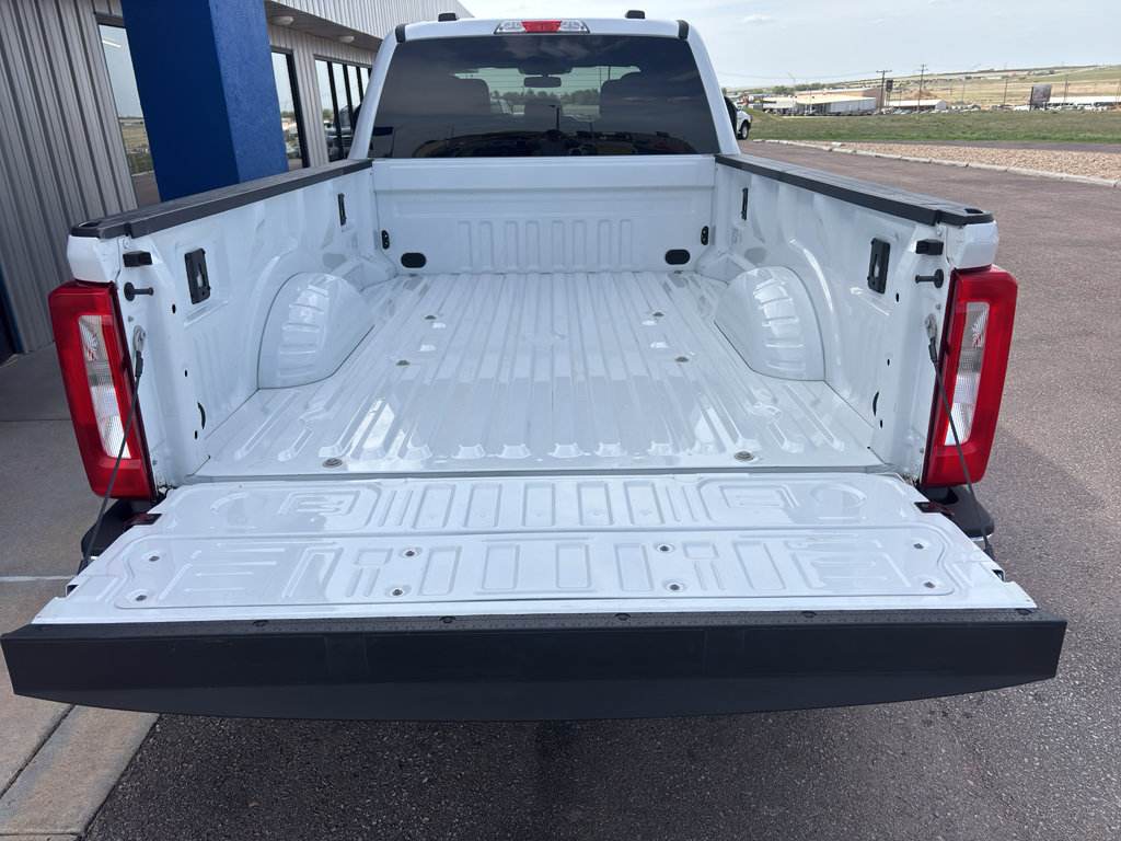 Used 2023 Ford F350 XLT w/ FX4 Off-Road Package AWD/4WD image 29