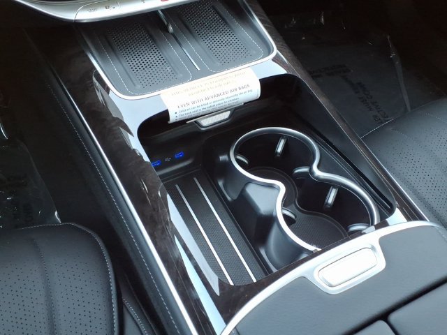 New 2027 Mercedes-Benz S 500 4MATIC image 7