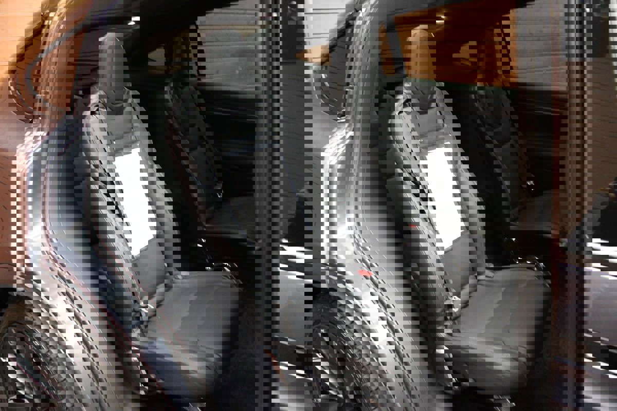 Used 2022 Tesla Model X Plaid image 39