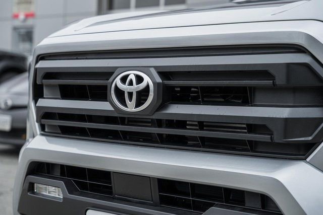 New 2026 Toyota Tacoma SR5 image 11