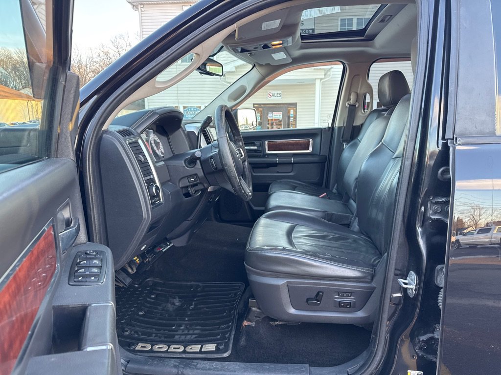 Used 2009 Dodge Ram 1500 Truck Laramie image 11