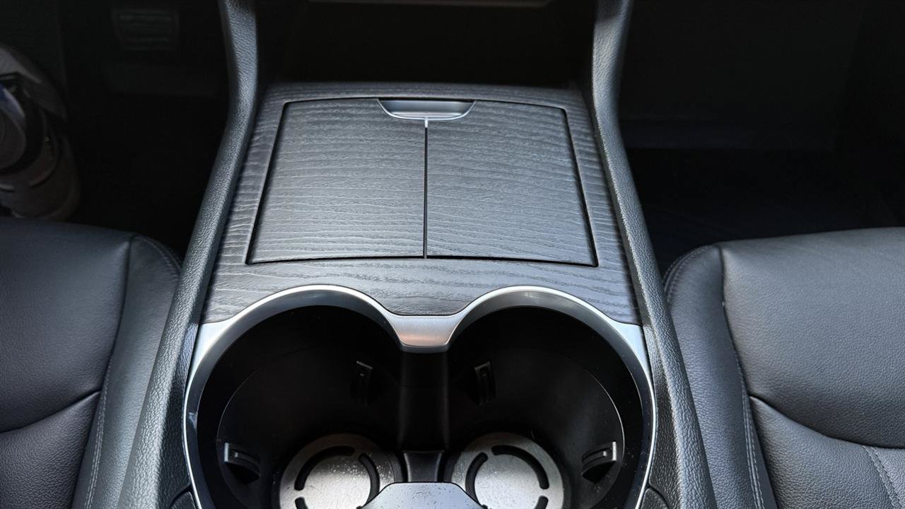 Used 2024 Maserati Grecale GT AWD/4WD image 55