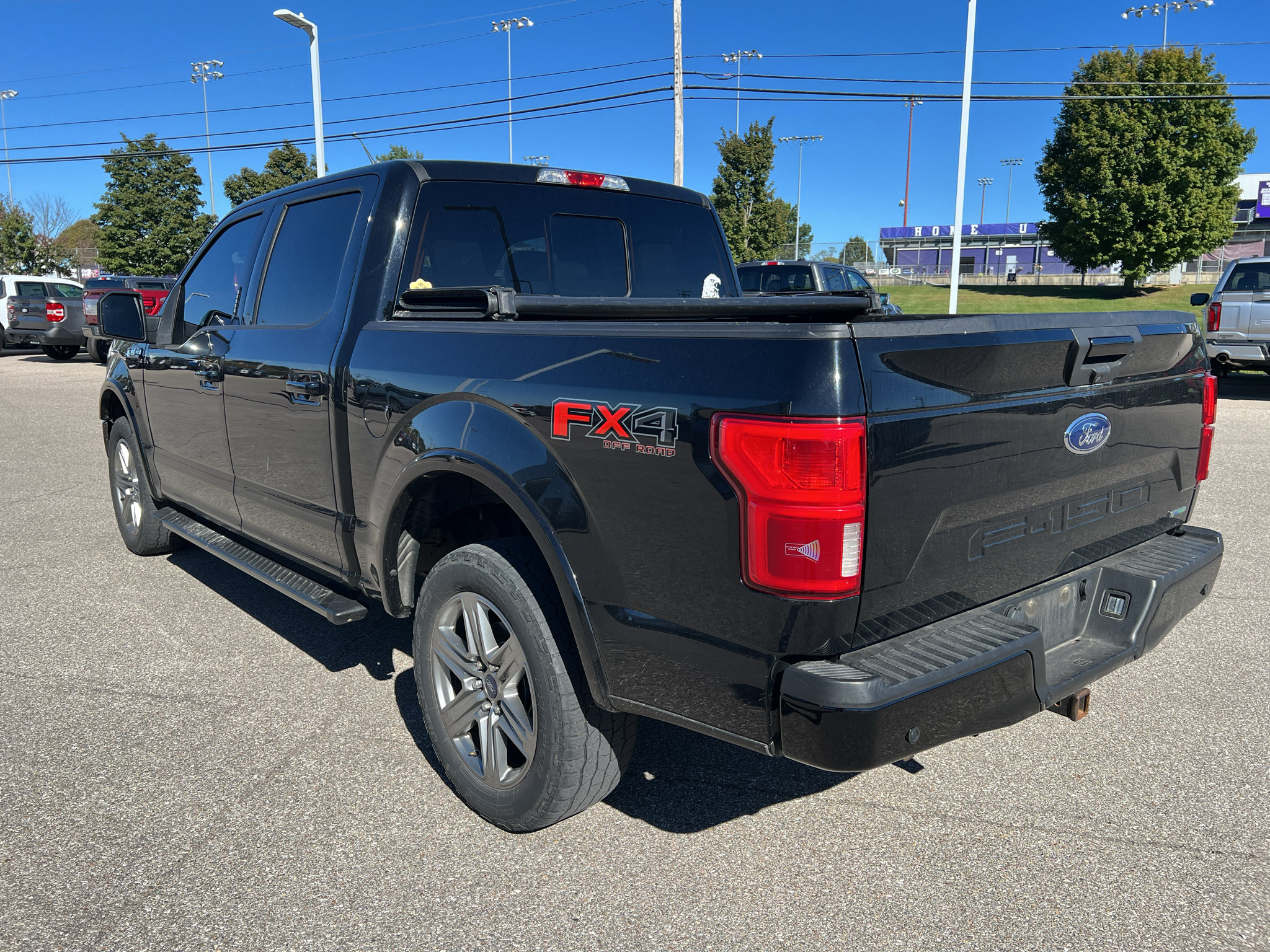 Used 2018 Ford F150 XLT w/ Equipment Group 302A Luxury AWD/4WD image 8