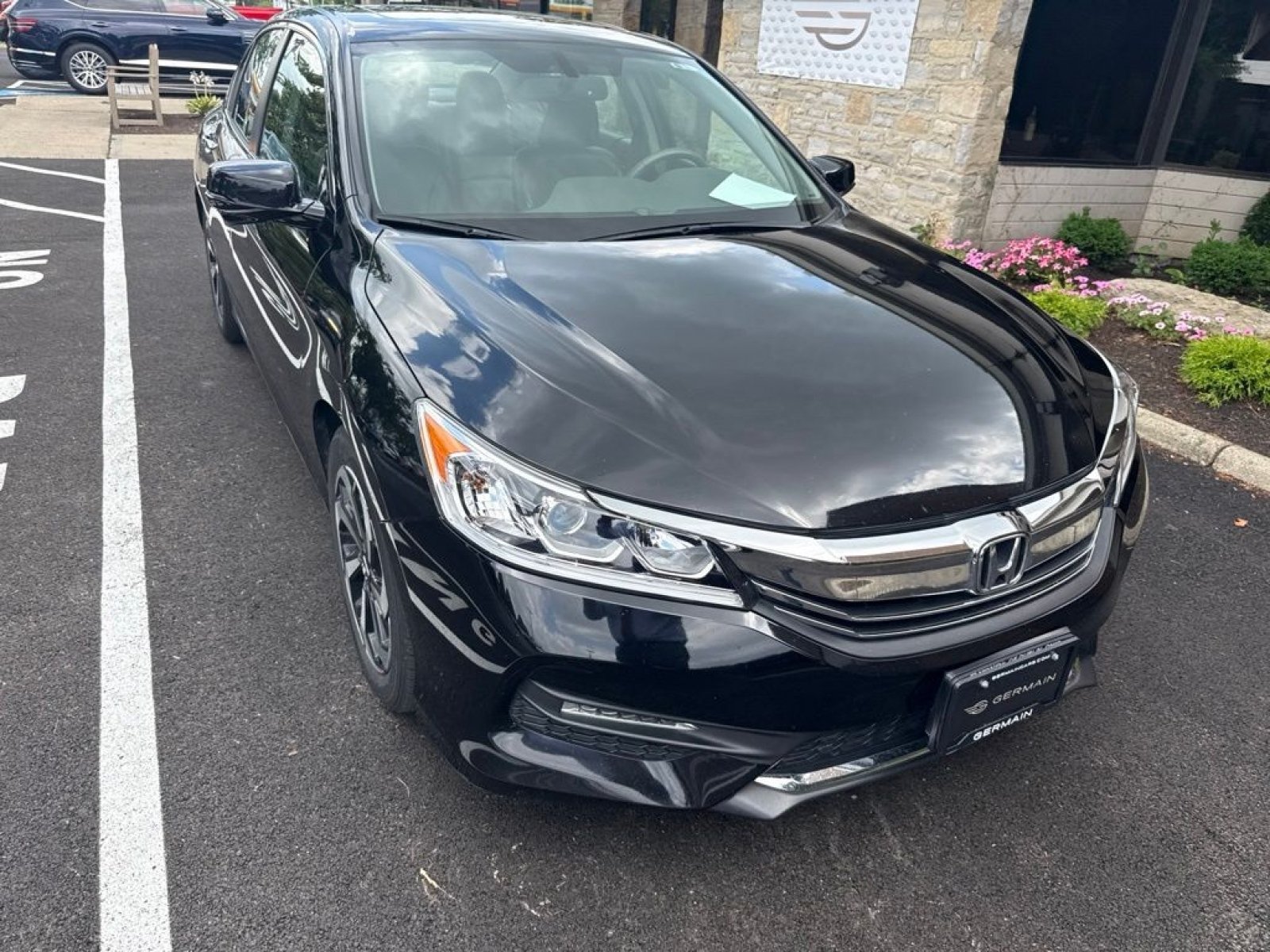 Used 2016 Honda Accord EX-L image 5