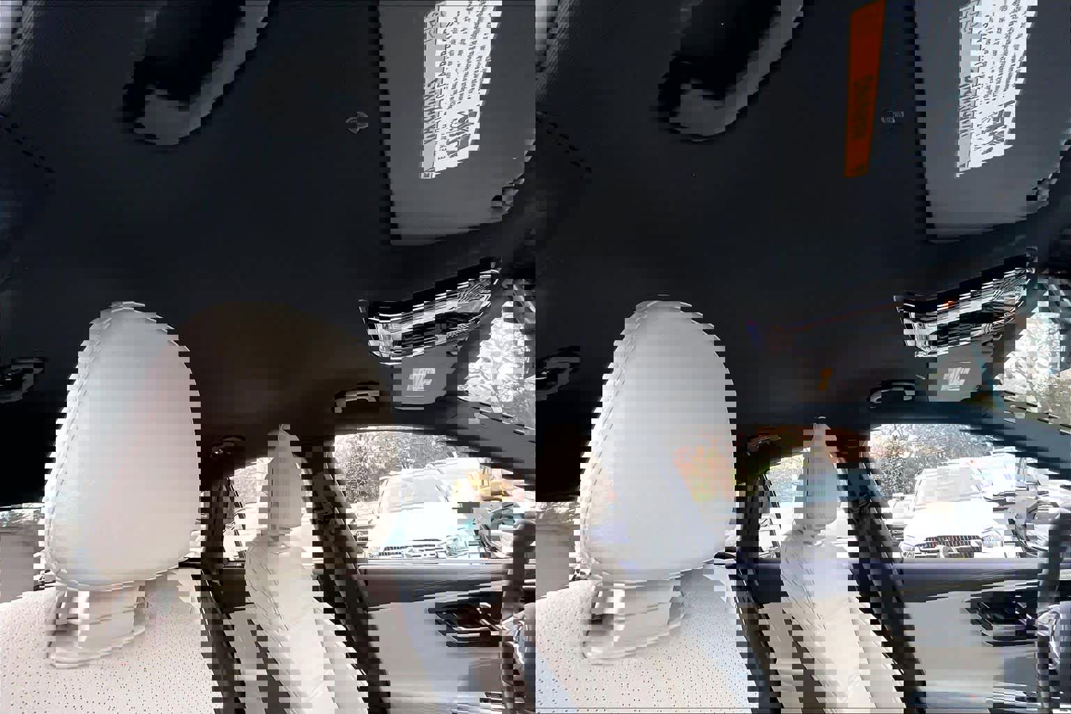 Certified 2025 Mercedes-Benz GLC 300 4MATIC image 14