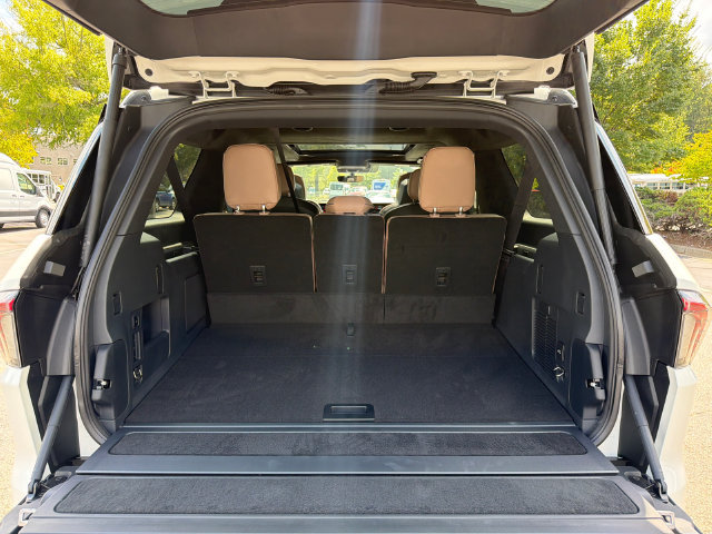New 2027 Lincoln Navigator L Black Label AWD/4WD image 19