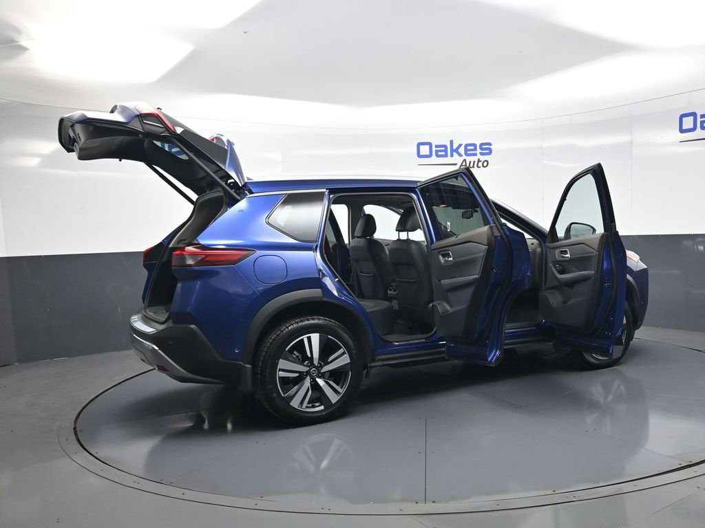 Used 2021 Nissan Rogue Platinum image 55