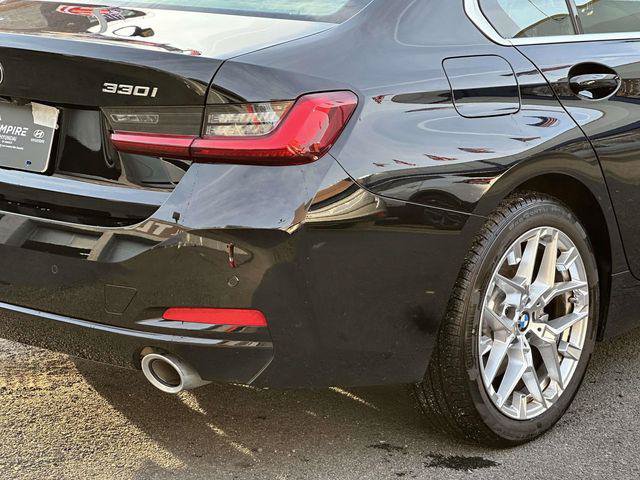 Used 2026 BMW 330i xDrive Sedan AWD/4WD image 10