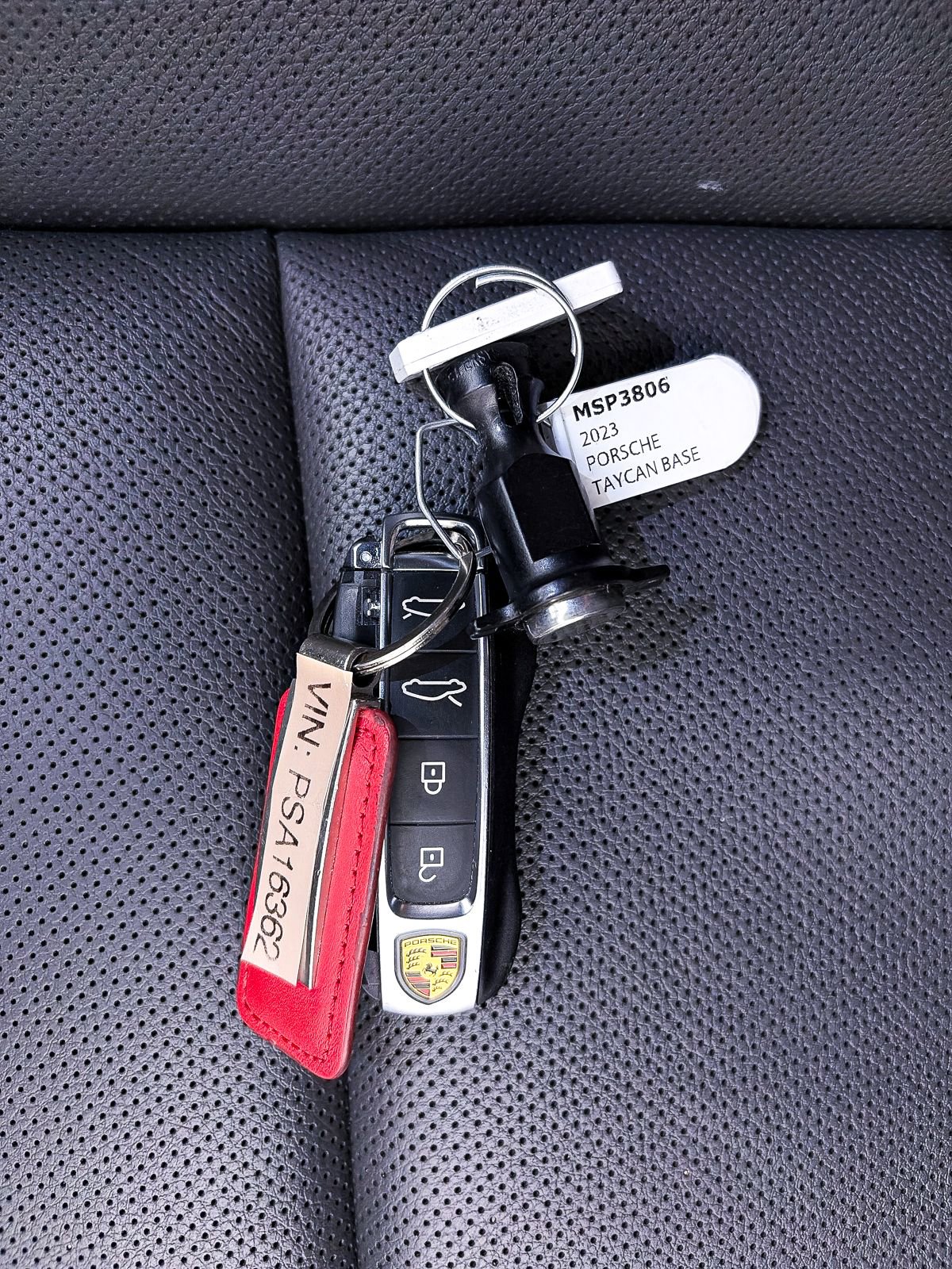 Used 2023 Porsche Taycan w/ Premium Package image 53