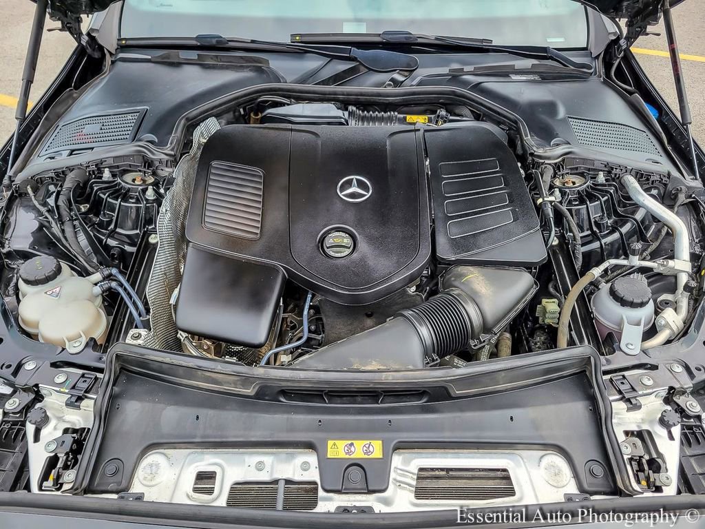 Used 2022 Mercedes-Benz C 300 4MATIC Sedan image 33