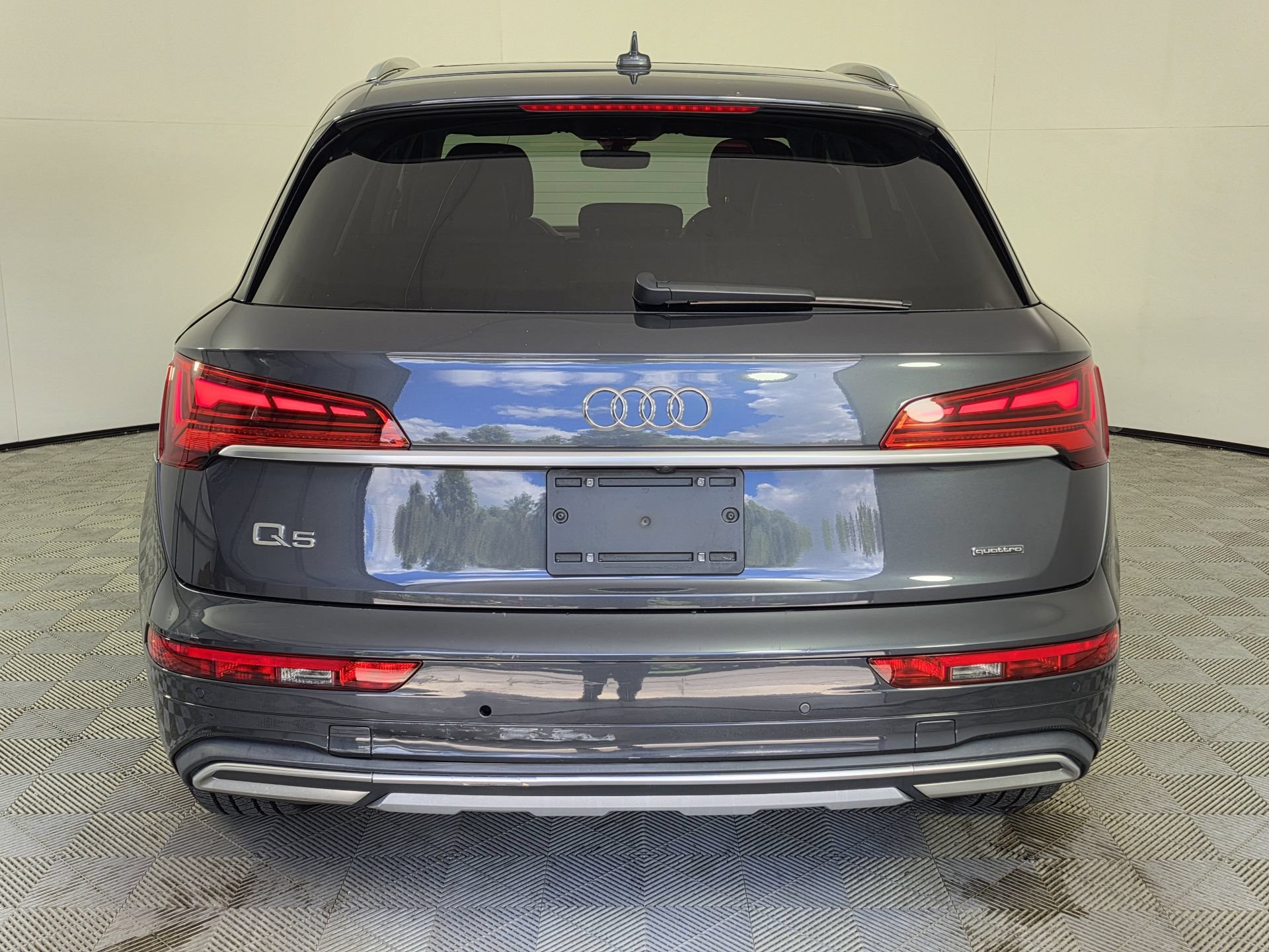 Used 2021 Audi Q5 2.0T Premium w/ Convenience Package AWD/4WD image 42