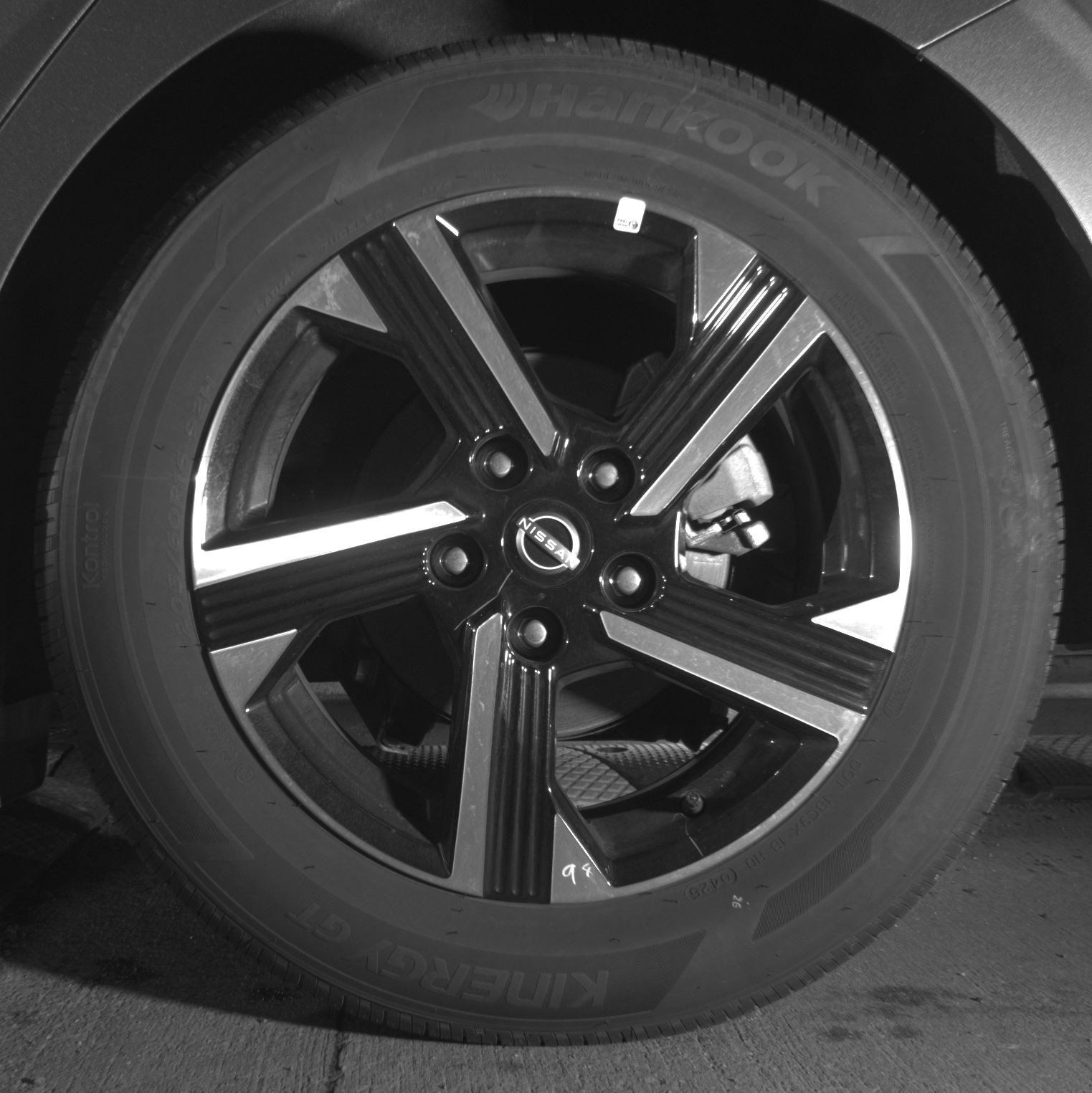 Used 2025 Nissan Sentra SV image 14