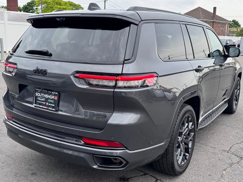 Used 2025 Jeep Grand Cherokee L Summit w/ Advanced Protech Group IV AWD/4WD image 7