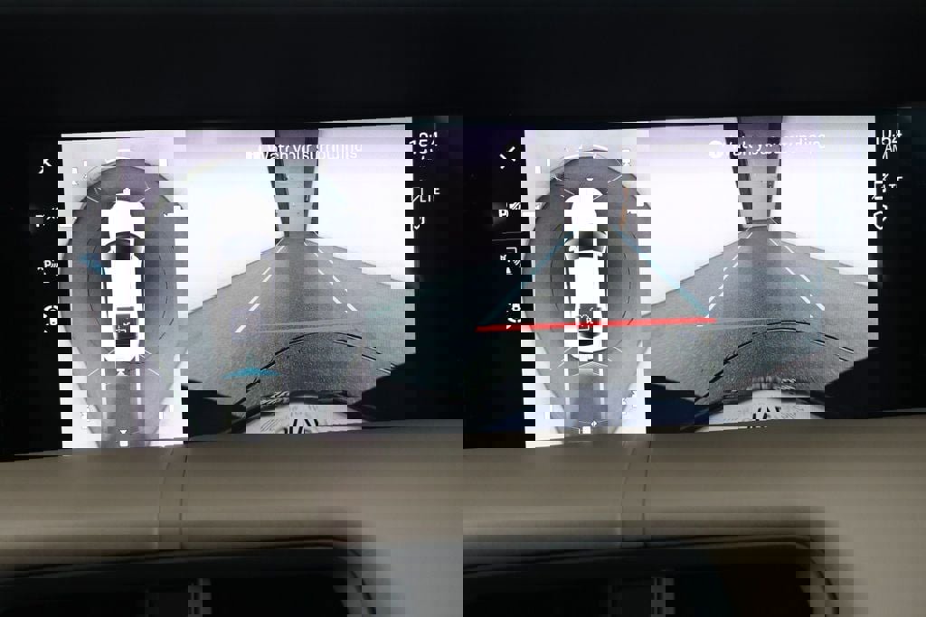 Used 2020 Porsche Taycan Turbo S image 18