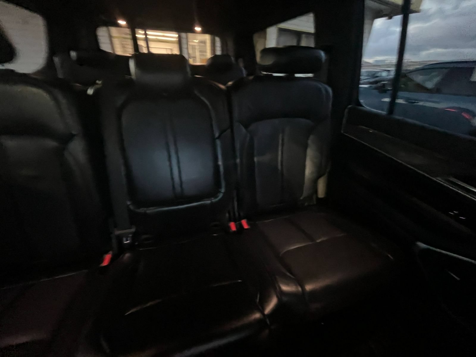 Used 2022 Jeep Wagoneer Series III AWD/4WD image 37