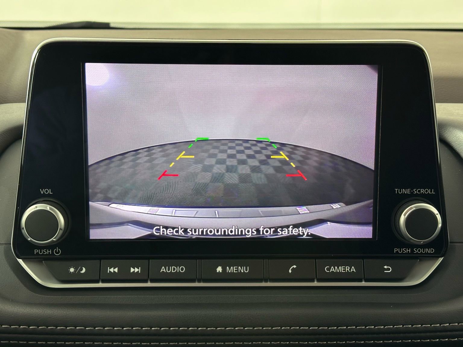 Used 2023 Nissan Rogue SV image 36