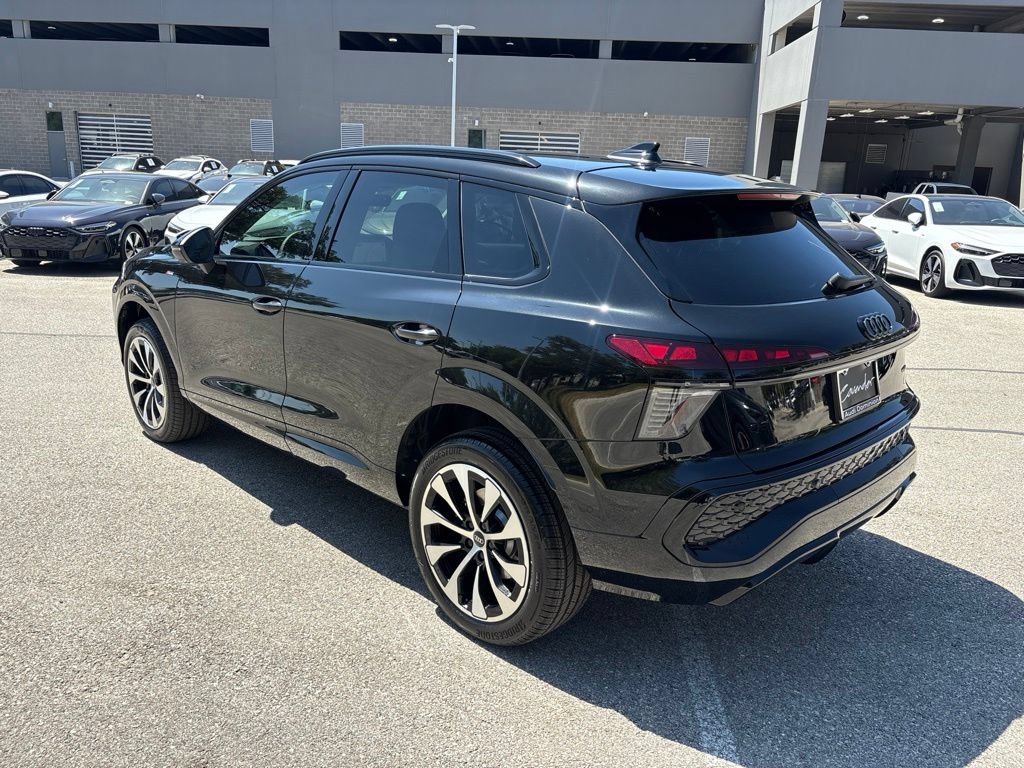 New 2026 Audi Q3 quattro 2.0T AWD/4WD image 8