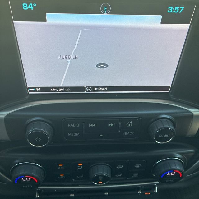 Used 2018 GMC Sierra 1500 SLT w/ Max Trailering Package image 5