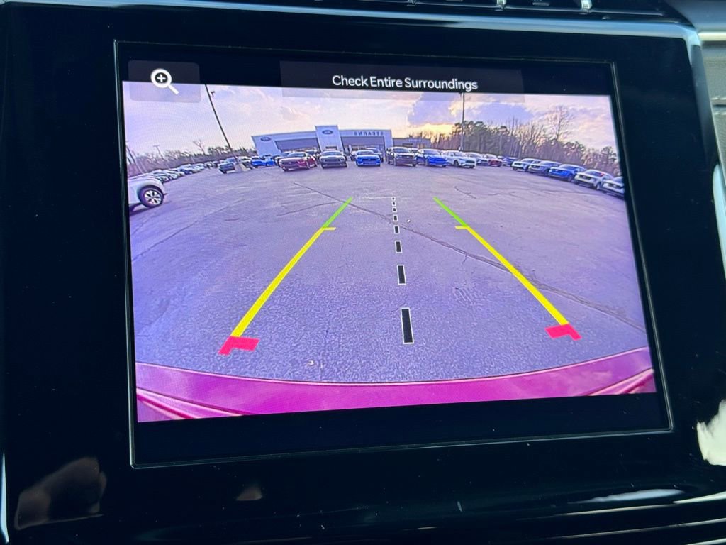 Used 2023 Jeep Grand Cherokee Laredo image 11