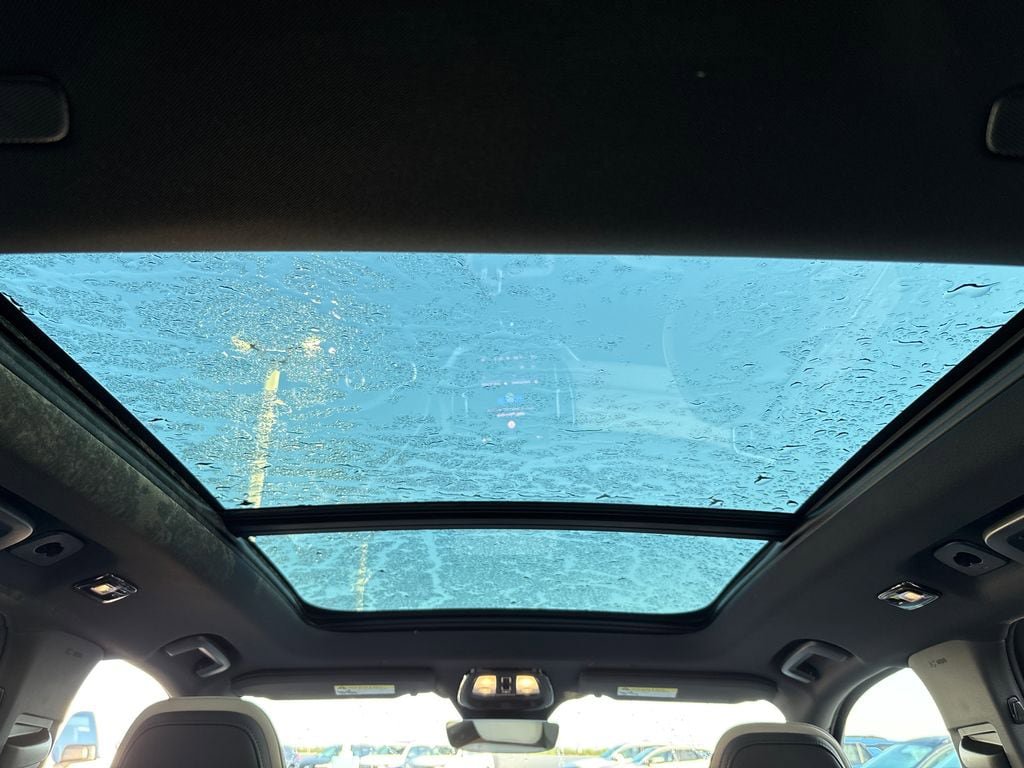New 2026 Volvo XC90 B6 Plus w/ Protection Package Premier image 16