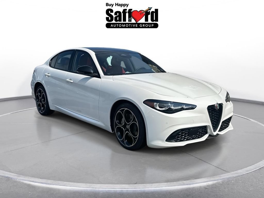New 2026 Alfa Romeo Giulia AWD image 10