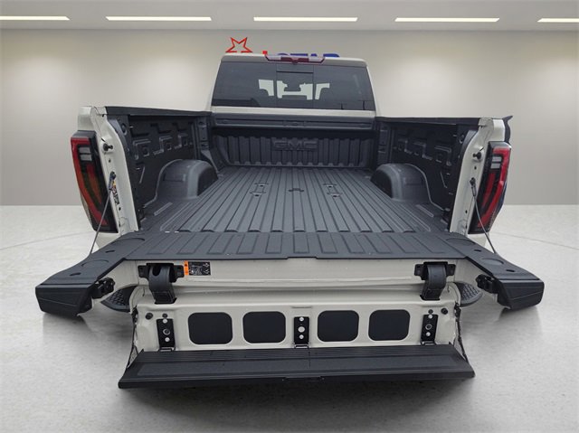 New 2026 GMC Sierra 2500 AT4 image 31