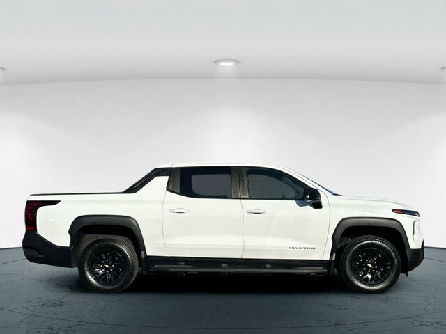 Used 2024 Chevrolet Silverado EV W/T image 7