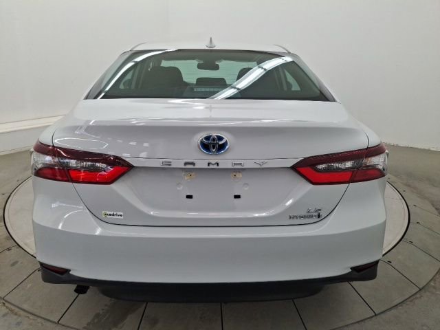 Used 2022 Toyota Camry LE w/ Cold Weather Package image 6
