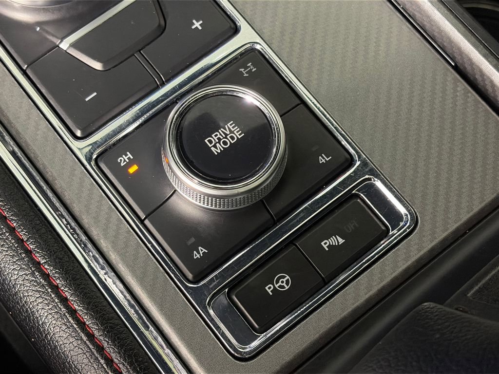 Certified 2020 Ford Expedition Limited w/ Equipment Group 303A image 23