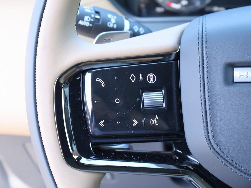 New 2026 Land Rover Range Rover Velar Autobiography image 32